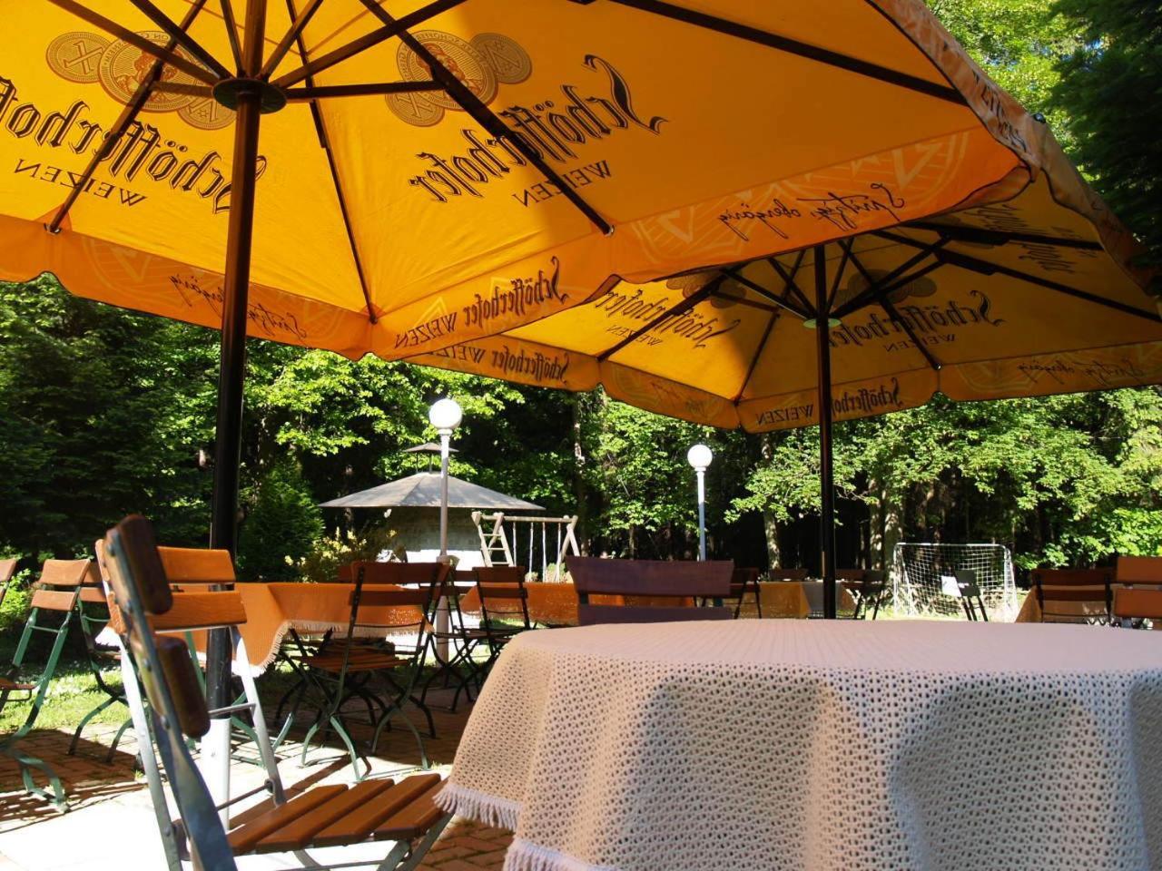 Berghotel Drei Brueder Hoehe Marienberg Bagian luar foto