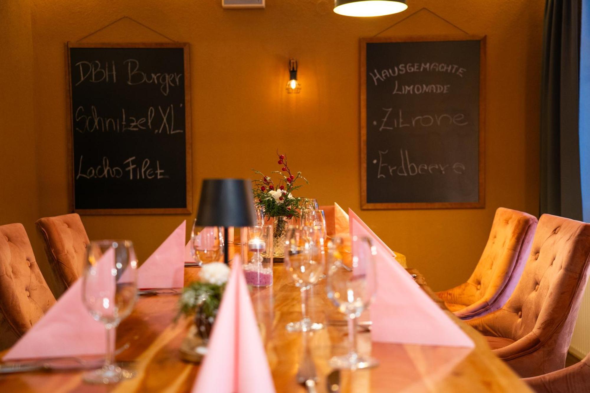 Berghotel Drei Brueder Hoehe Marienberg Bagian luar foto