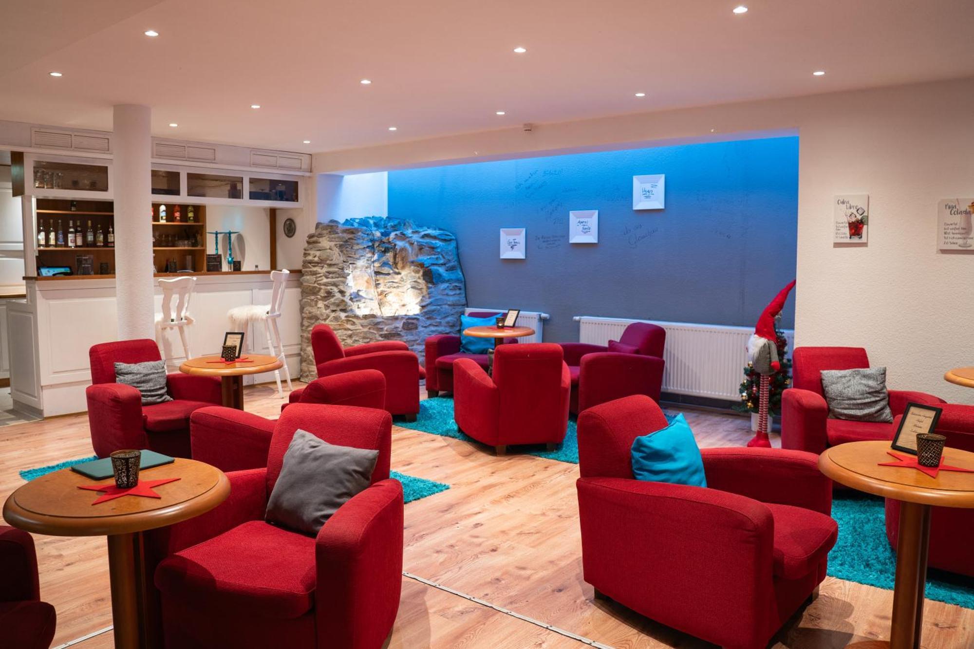 Berghotel Drei Brueder Hoehe Marienberg Bagian luar foto